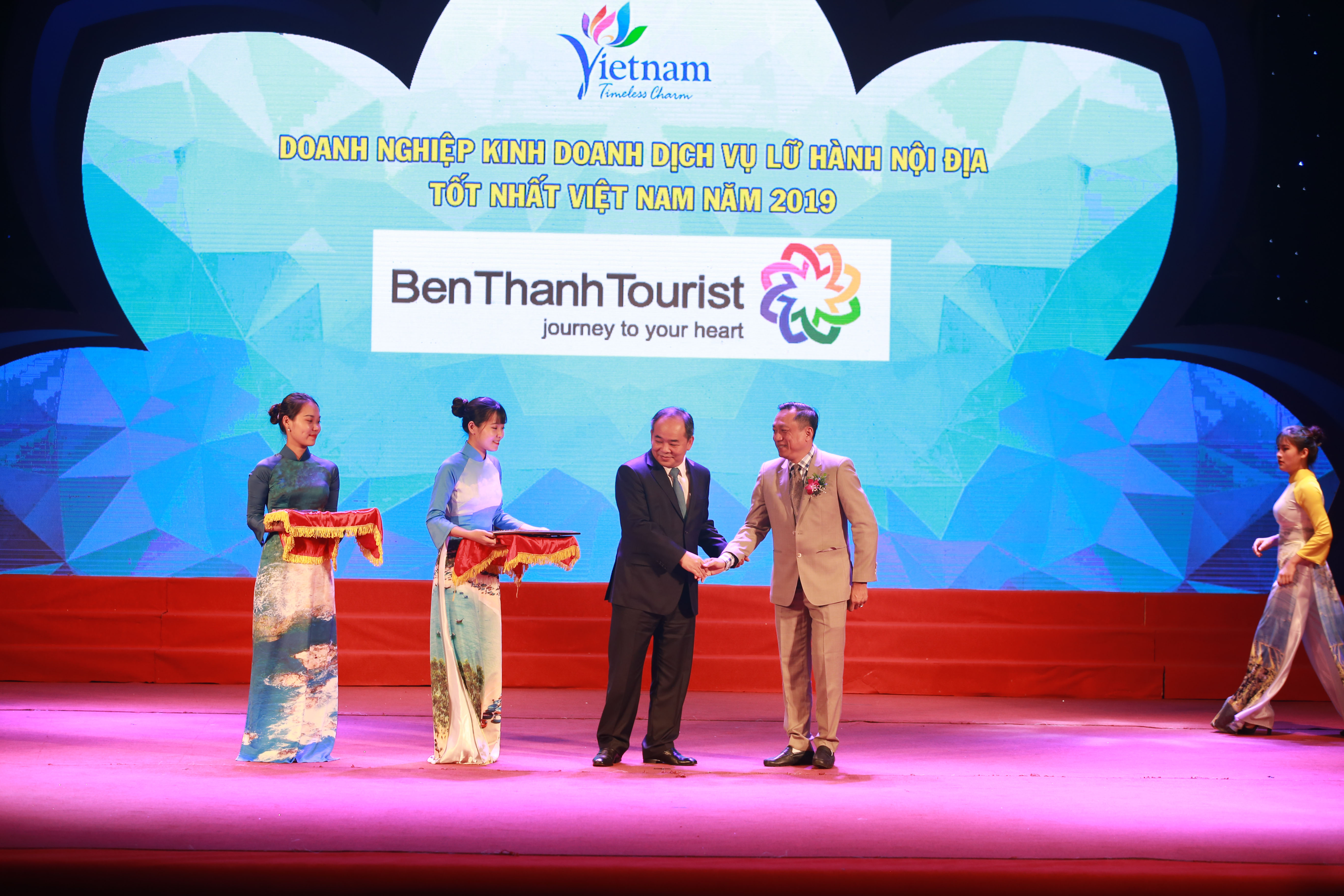 BenThanh Tourist 30 năm xây dựng thương hiệu
